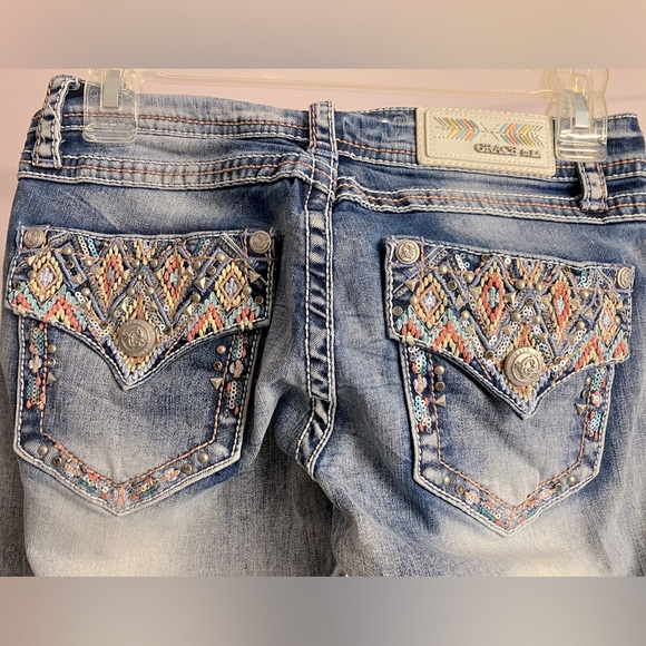 Grace in LA Women’s Denim Capri Pants, Size 26, Faded Blue; Sequins - Picture 6 of 9